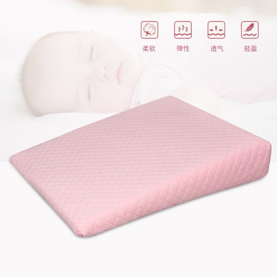 Baby anti-vomiting ramp pillow Baby nursing pillow feeding side sleeping side anti-spillage baby pillow